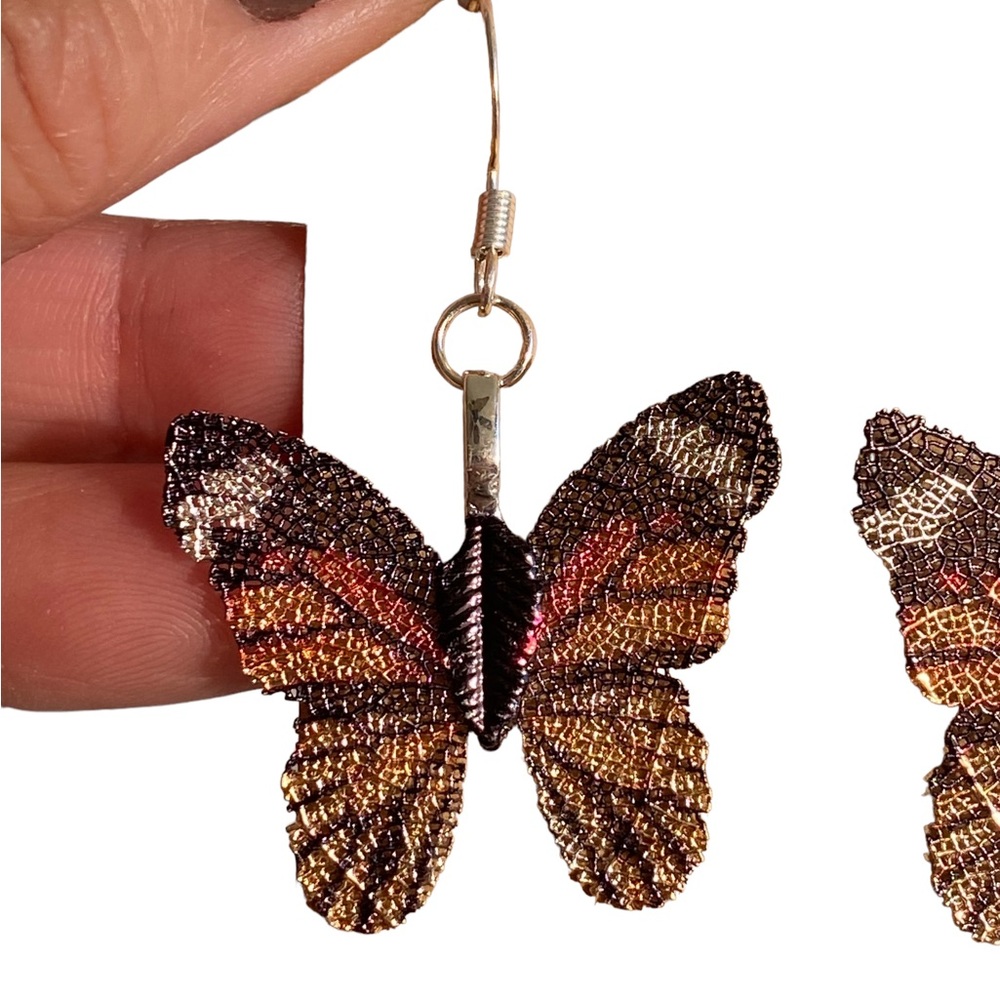 Lightweight Ombré Neutral Colored Drop Butterfly Earrings - Picture 2 of 4
